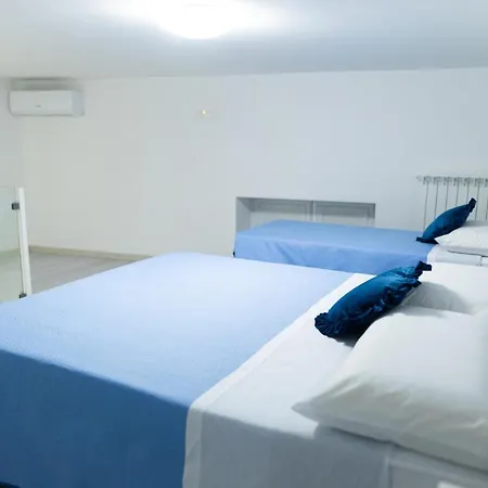 Dimora F&f Apartamento Nápoles